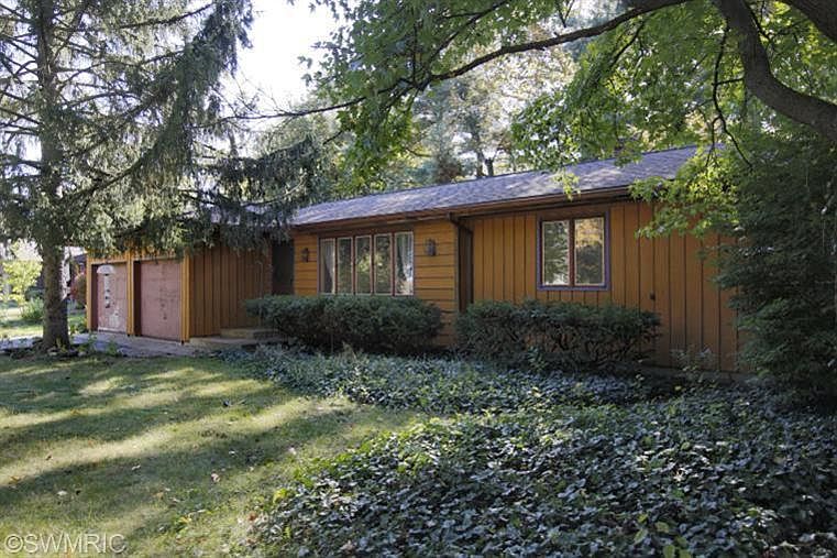 1st image of 6500 Woodlea Dr