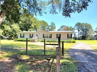 1118 Eldora Rd, Ellabell, GA 31308