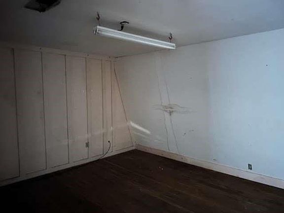 2nd image of 1314 6th St