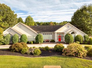 9175 Turtle Point Dr, Killen, AL 35645