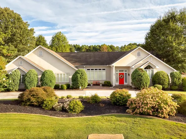 9175 Turtle Point Dr, Killen, AL 35645