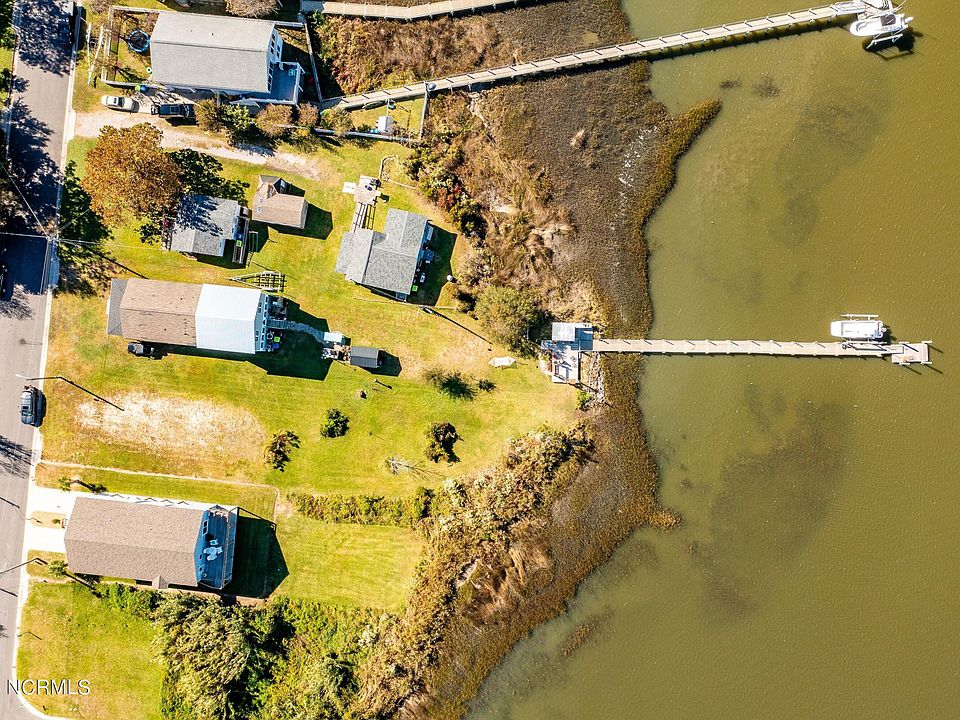1506 Avery Street, Morehead City, NC 28557 Zillow