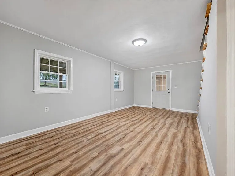 2532 Beechwood Ln — Photo 12