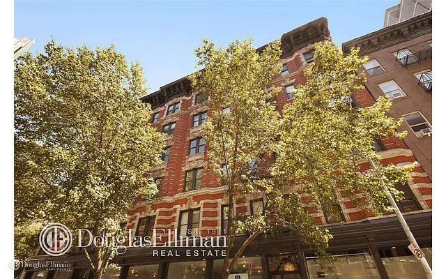 Rented by Douglas Elliman | media 7