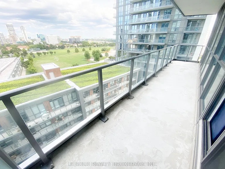 38 Forest Manor Rd #904 — Photo 22
