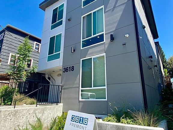 4th image of 3620 2nd Ave NW #203