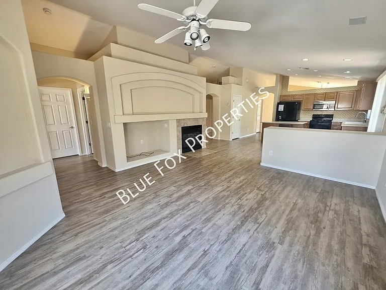 6078 N Panorama Park Dr — Photo 12