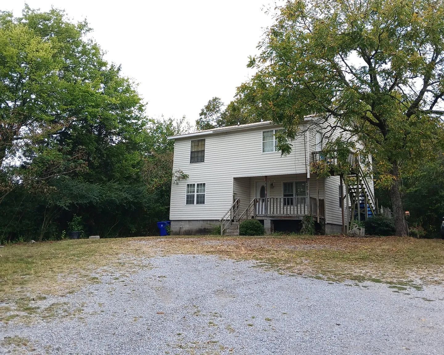 2 bed, $800 — Photo 1
