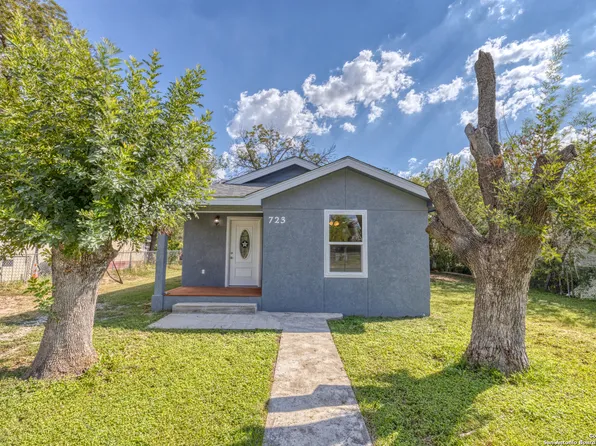 723 W Leona, Uvalde, TX 78801
