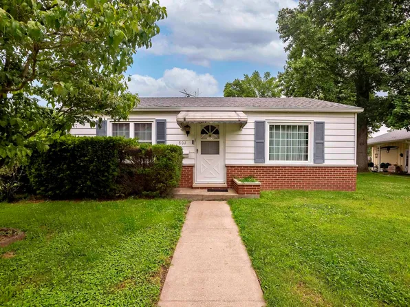 801 E Garland St, West Frankfort, IL 62896