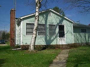 2nd image of 5385 Bellaire Dr