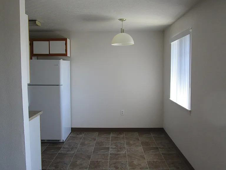 131-145 Cleveland St #137 — Photo 6