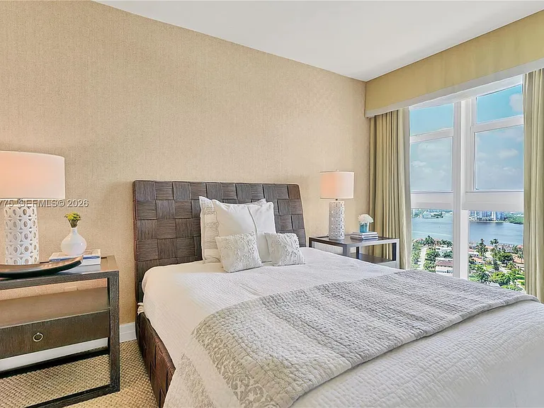 18911 Collins Ave #2705 — Photo 34