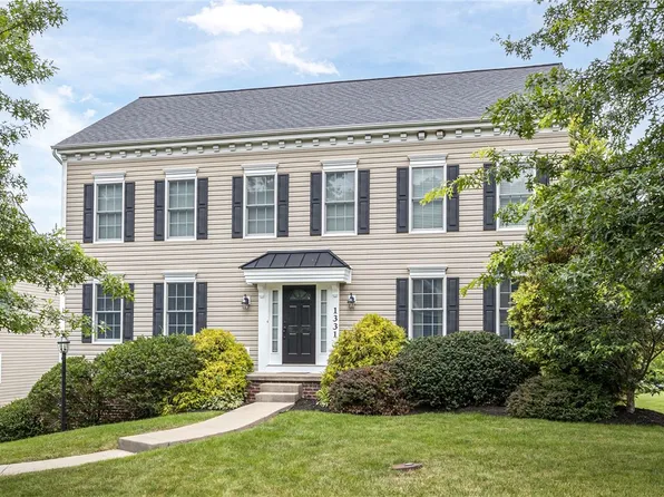 1331 Maplewood Cir, Washington, PA 15301