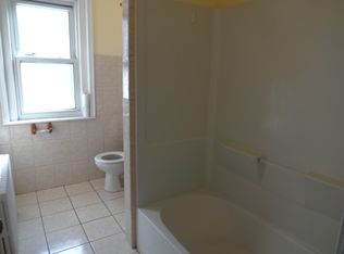 120 Graham Pl, Bethlehem, PA 18015
