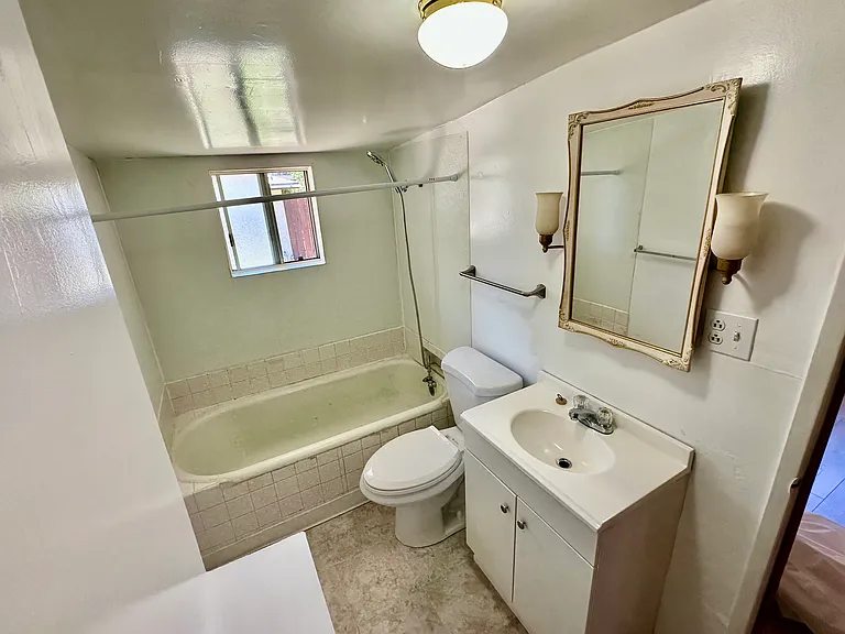 1137 Chestnut St — Photo 20