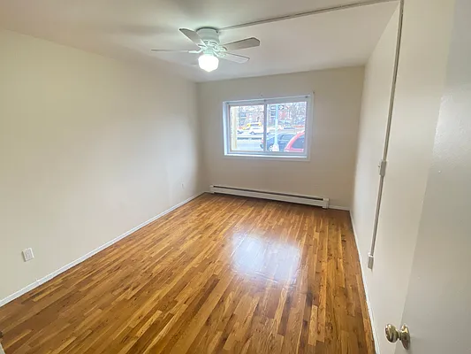 Rented by Project Queens LLC | media 2