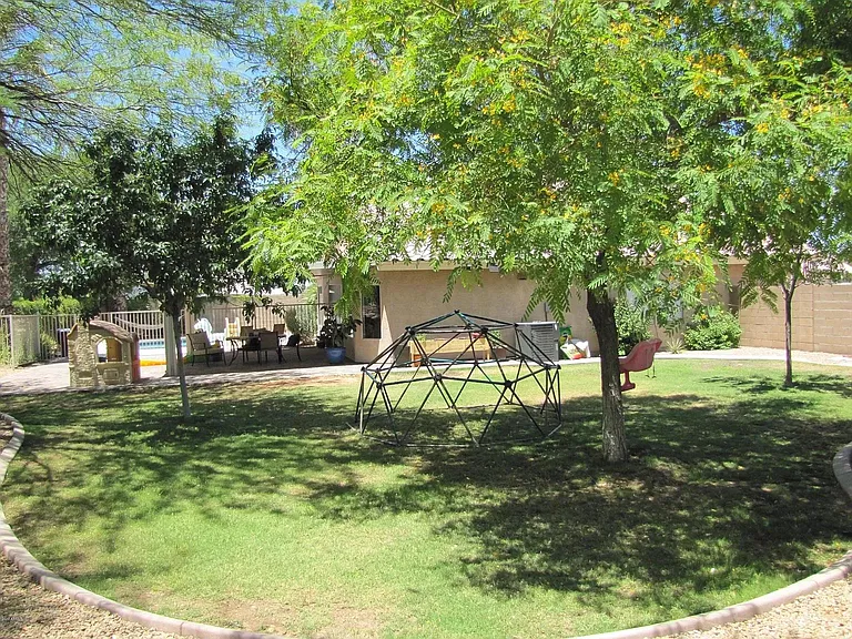 2891 S Los Altos Pl — Photo 5