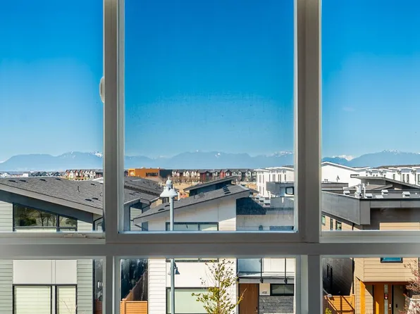 1894 Osprey Dr #103, Tsawwassen, BC V4M 0C3