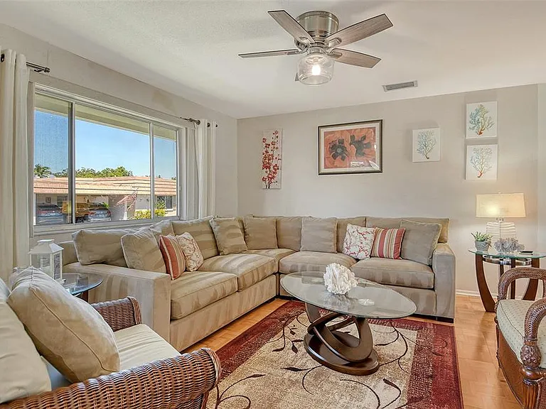 2308 Waterbluff Pl #V-304 — Photo 14