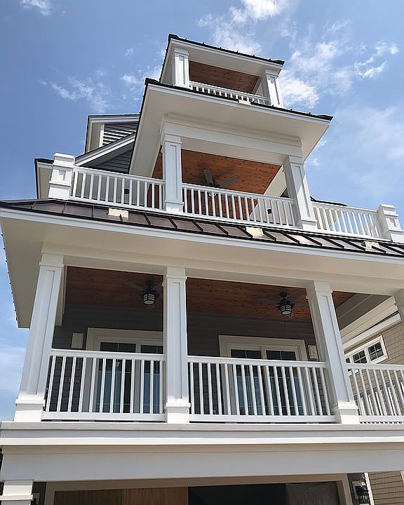 1st image of 117 W Atlantic Blvd