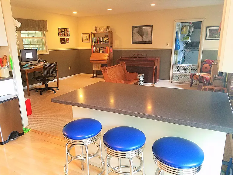 Kitchen Counter / Family Room