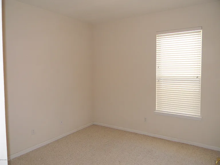 10599 Roundwood Glen Ct — Photo 14