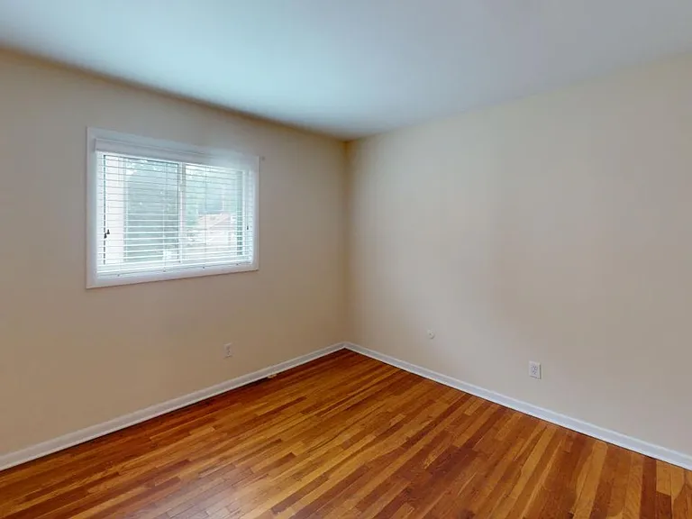 6026 N College Ave — Photo 5