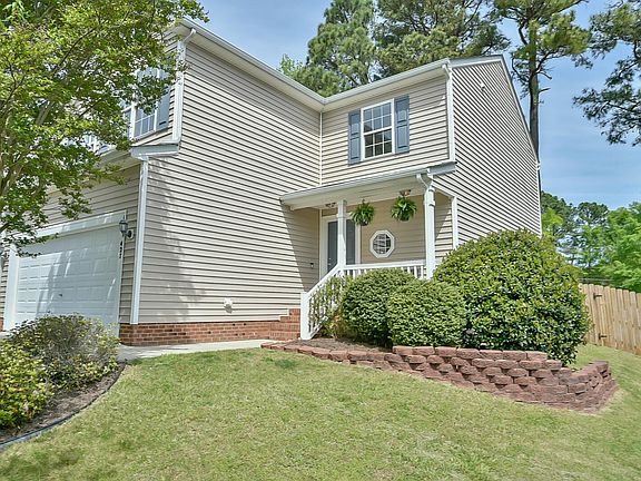 5th image of 427 Hanson Rd