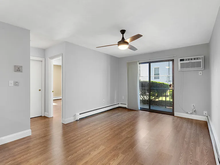 29 Harvard Ave #29 — Photo 10