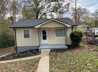 210 Ludlow St, Greenville, SC 29607