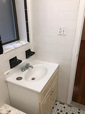 Rented by Olympic Property Management | media 4