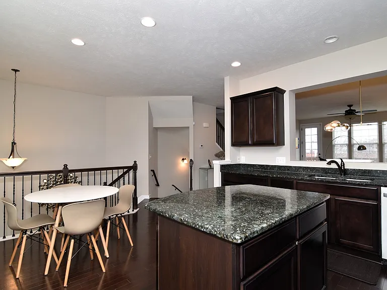 6470 Park Pointe Ct — Photo 20