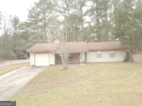 42 Skylark Ln, Jonesboro, GA 30238