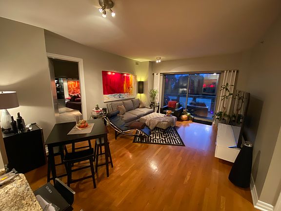4th image of 4950 Central # 201 Ave
