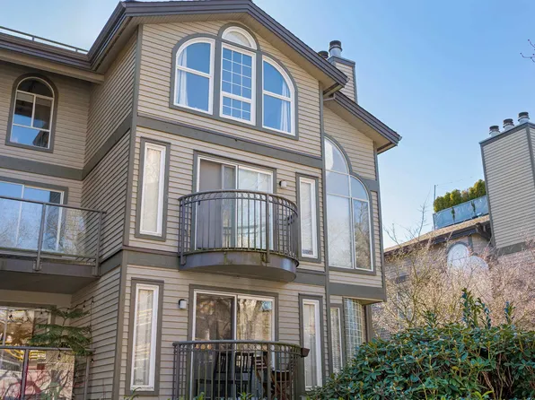 888 W 13th Ave #406, Vancouver, BC V5Z 1P2