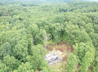 1360 Old Deer Lodge Pike, Deer Lodge, TN 37726