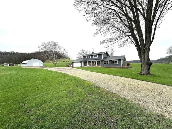 26762 Meadowlark Lane, Richland Center, WI 53581