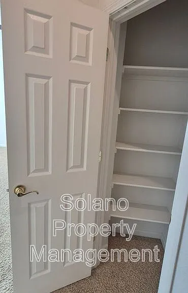 1085 Crystal Springs Dr — Photo 18