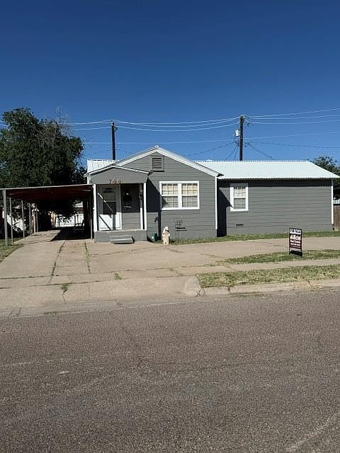 1st image of 744 S Avenue A