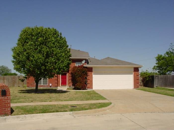 1st image of 125 Cottonwood Ln