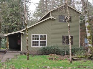 64796 E Pine Tree Way, Rhododendron, OR 97049