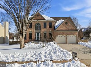 13566 Cobra Dr, Herndon, VA 20171