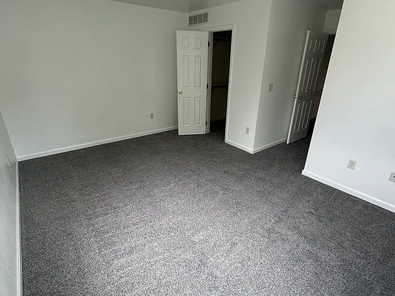 5129 Southern St — Photo 14