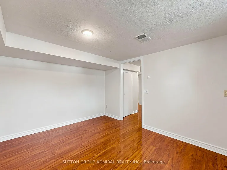 319 Patricia Ave — Photo 24