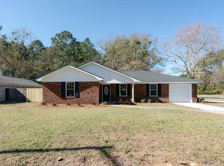 2336 Rowe St, Hinesville, GA 31313