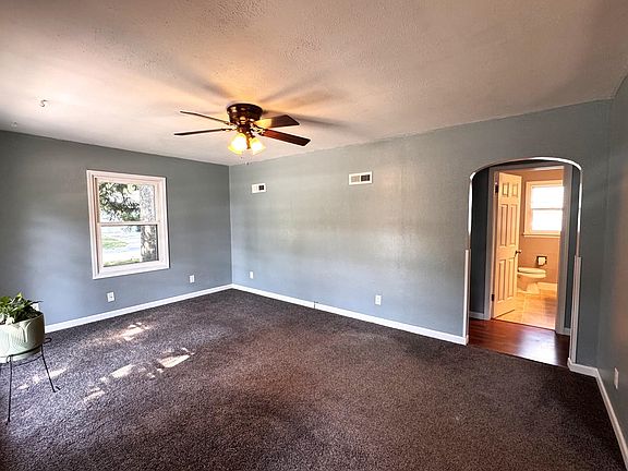 2nd image of 602 Superior St