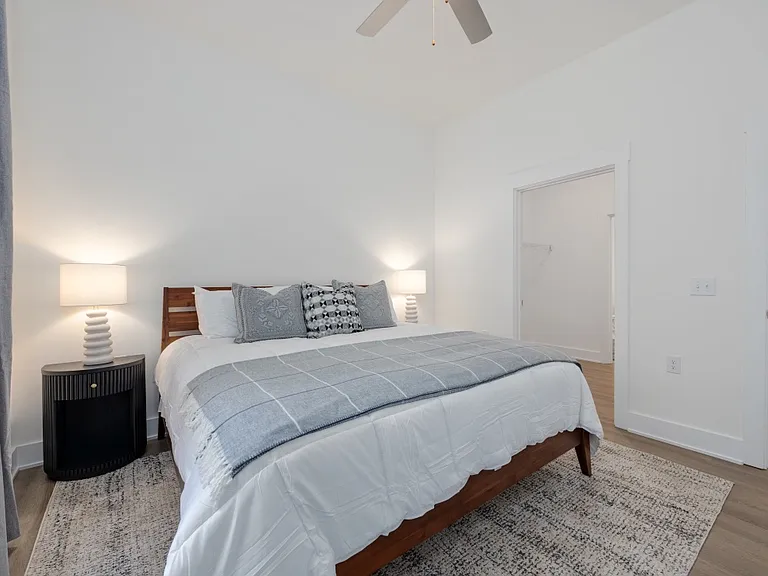 542 Southgate Ave #302 — Photo 20