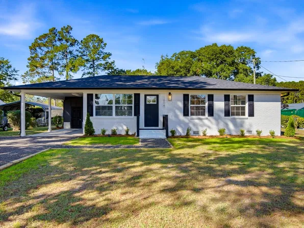 1804 Maple Ave., Conway, SC 29527