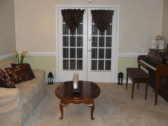 Separate Dining Room Space